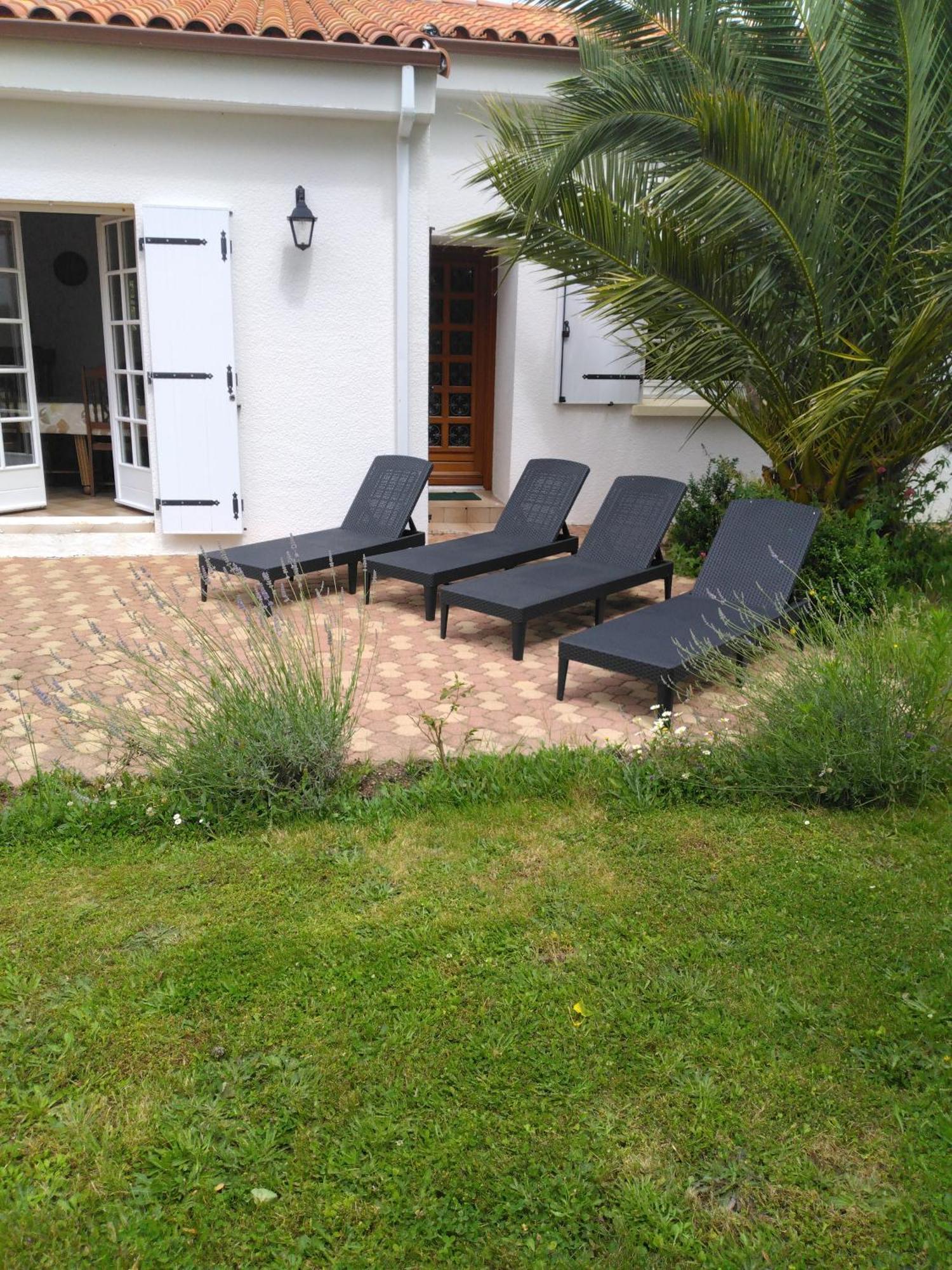Familly Villa Avrille  Luaran gambar